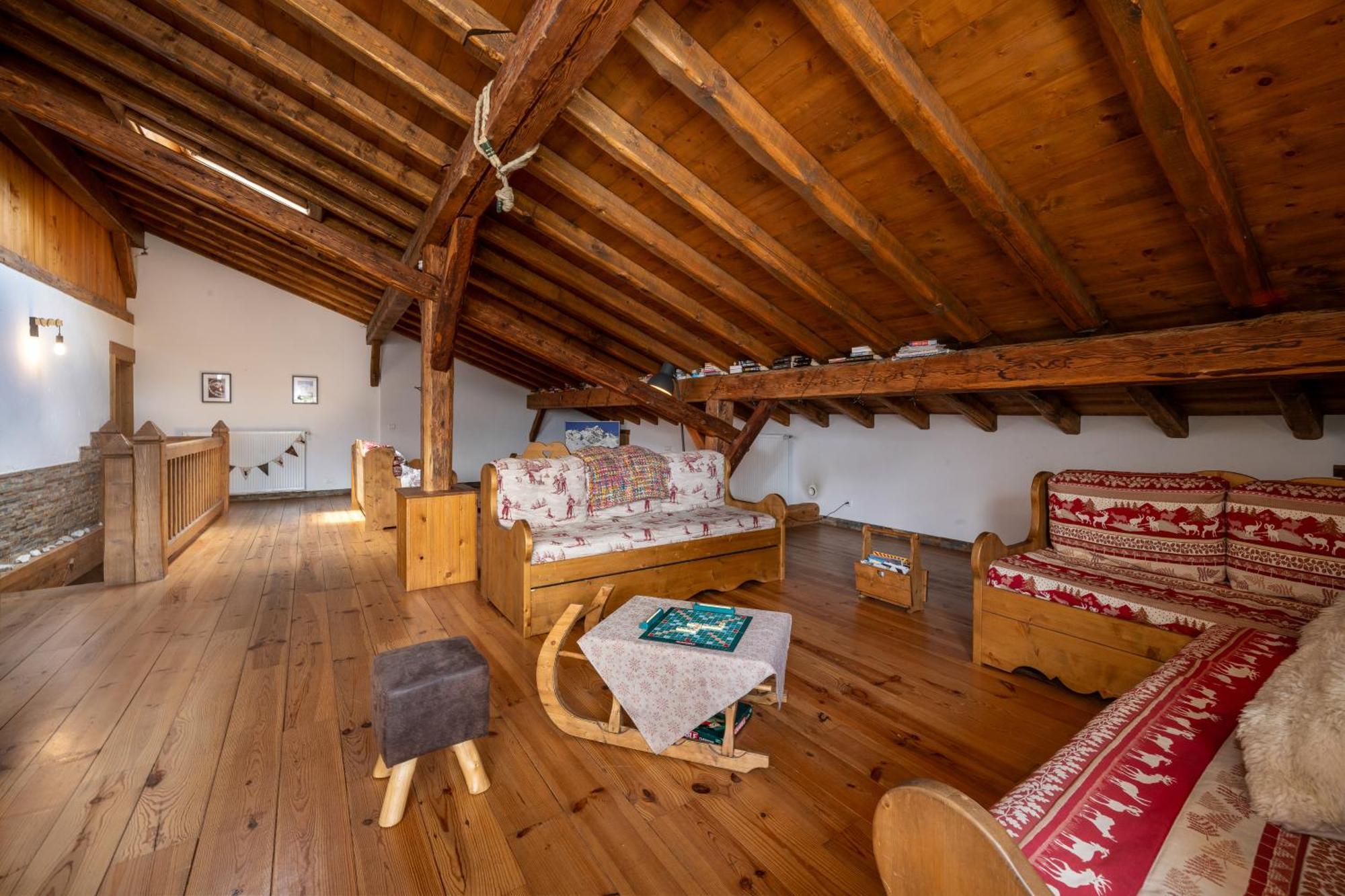 La Maison Des Cerries Hautecour  Zewnętrze zdjęcie