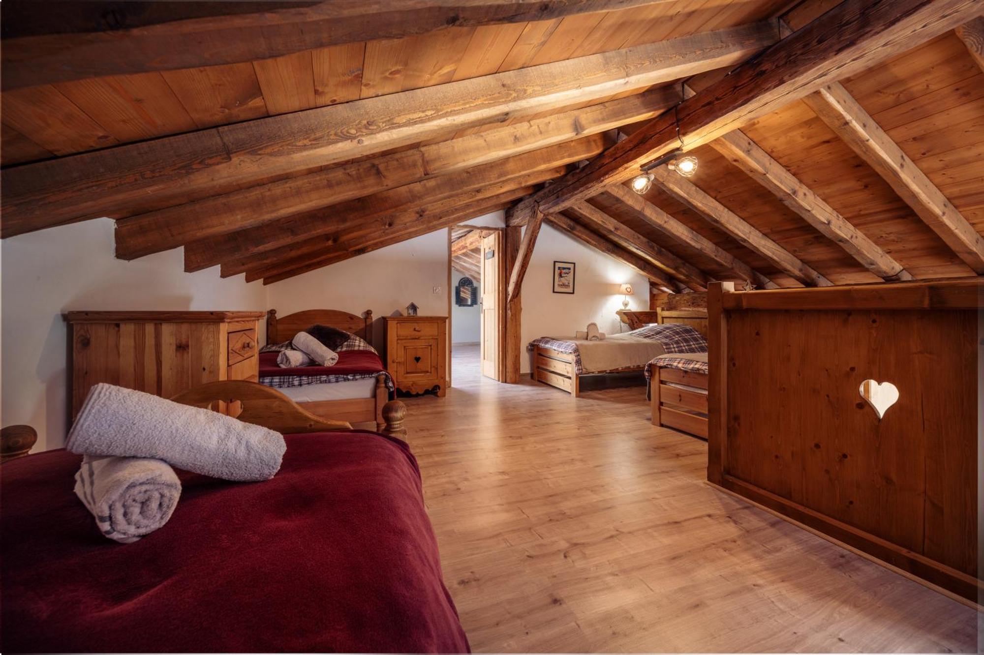 La Maison Des Cerries Hautecour  Zewnętrze zdjęcie